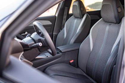 Peugeot 308 1.5BlueHDi EAT8 130Ps